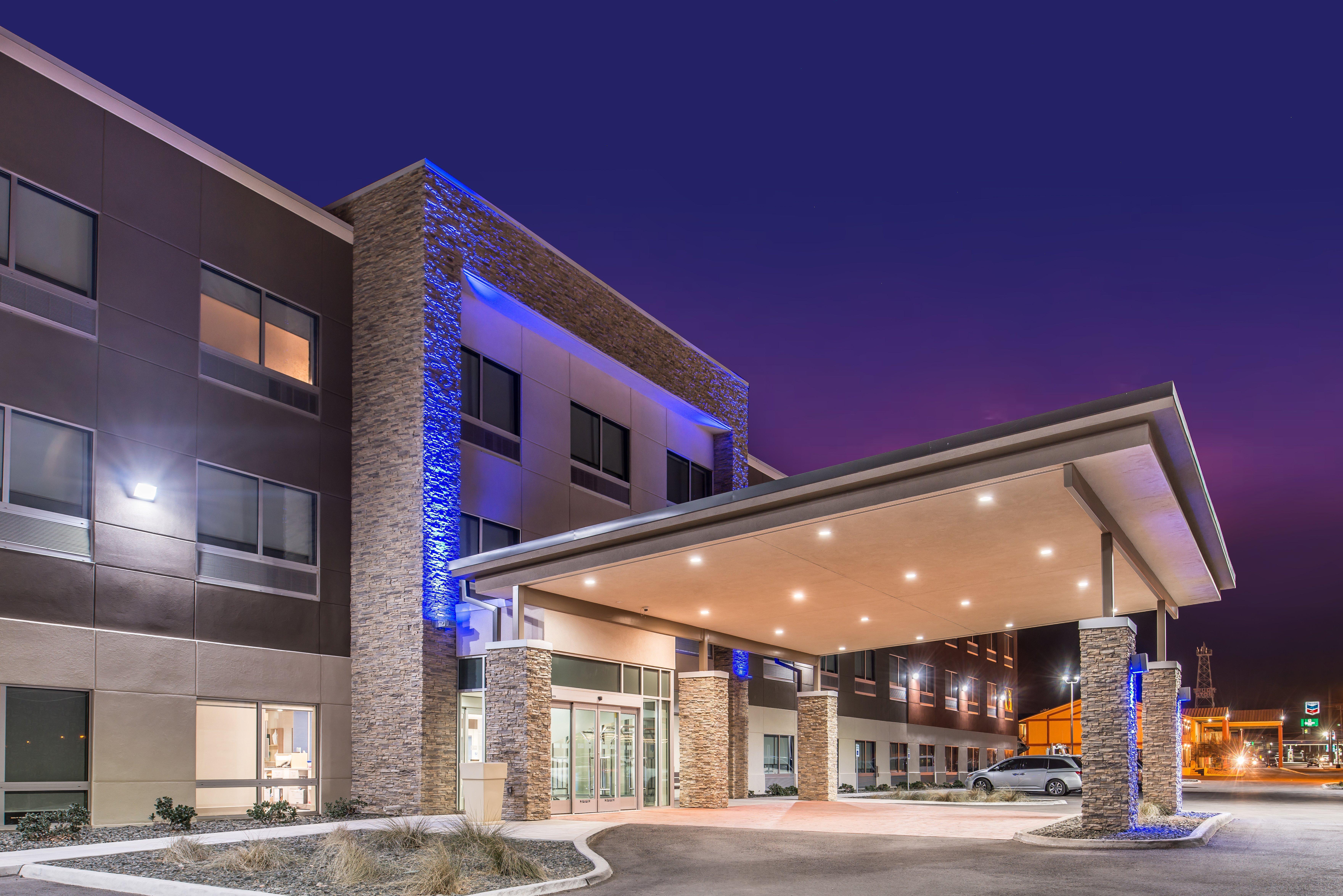 Holiday Inn Express & Suites - Van Horn By Ihg Exterior foto
